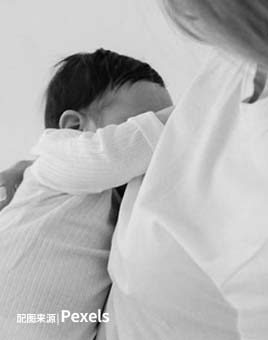 新生儿母乳喂养条件下最想说的8句话